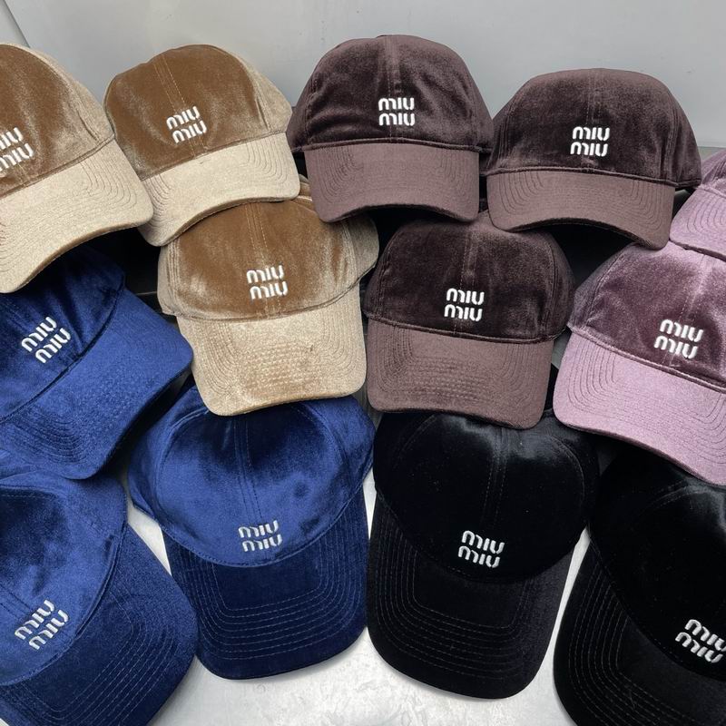 Miumiu cap dx121